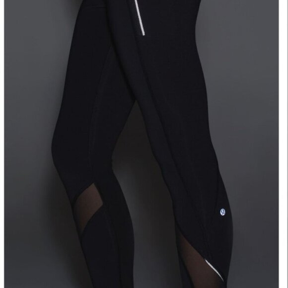 Lululemon Inspire Tight II (Mesh) Black / Blushed Illusion Multi / Menthol sz 4 - Picture 3 of 13